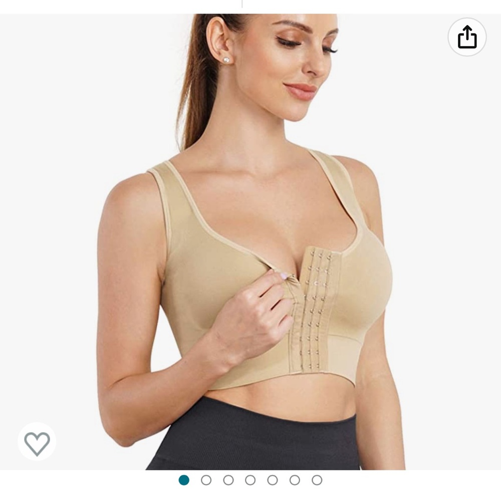 Front closure sports bra